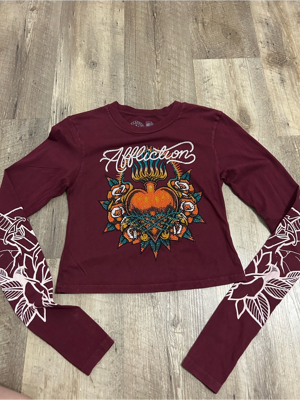 Affliction Women's Burgundy Graphic Long Sleeve Crop Tee
